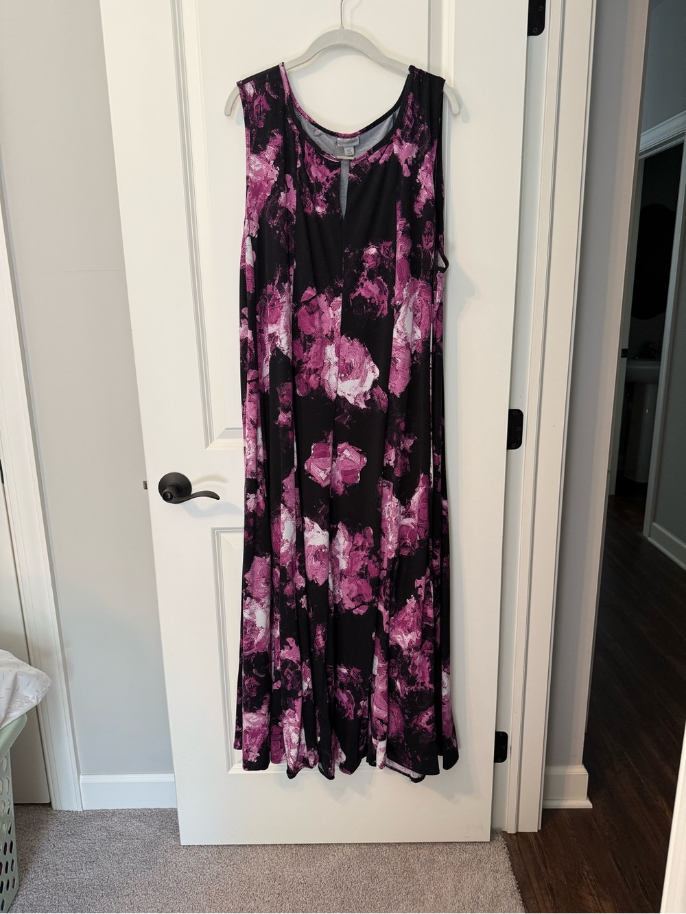 Avenue Black with Burgundy/Pink Floral Maxi Dress 26/28